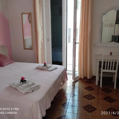 Guest house Enza Room's Coast Affittacamere Amalfi